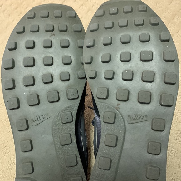 Nike sneakers - Picture 5 of 11